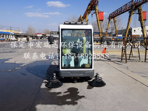 宏瑞达驾驶式扫地车（2100双风机）—北京顺义后鲁水泥构件厂案例