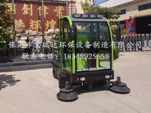 河北沧州铸造厂使用保定宏瑞达2150工厂扫地车案例