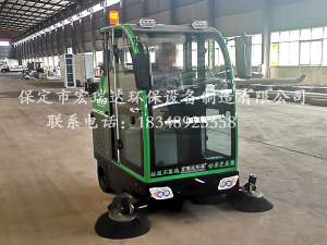 浙江湖州铸造厂使用保定宏瑞达1900电动扫地车案例